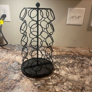 Spinning k cup holder